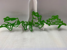 Load image into Gallery viewer, Frog Trio ! 23&quot; x7&quot;, 14 ga metal , powder coated

