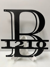 Load image into Gallery viewer, Family Letter Monogram Art Deco 18-36&quot;, 14 ga metal , powder coated
