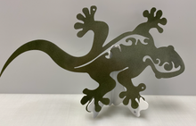 Load image into Gallery viewer, Tribal Gecko 16&quot; x12&quot; approx. 14 Ga. Powder Coated

